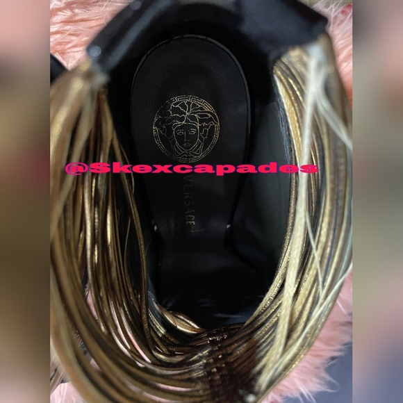 Versace heels - Picture 7 of 12